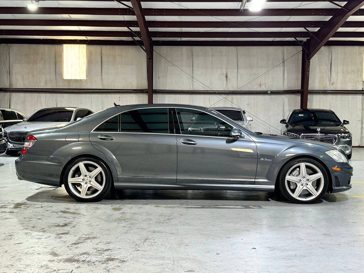 2008 Mercedes-Benz S-Class for sale at Carnival Car Company in Victoria, TX