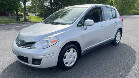 2009 Nissan Versa for sale at 411 Trucks & Auto Sales Inc. in Maryville TN