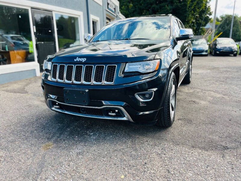 2014 Jeep Grand Cherokee Overland's photo