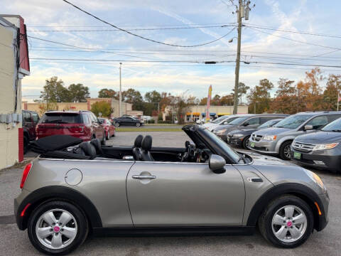 2017 MINI Convertible Cooper