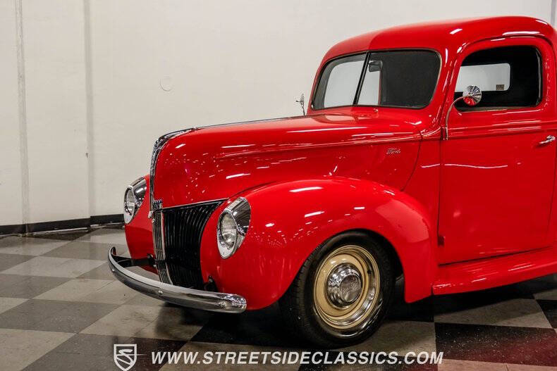 1940 Ford F-100