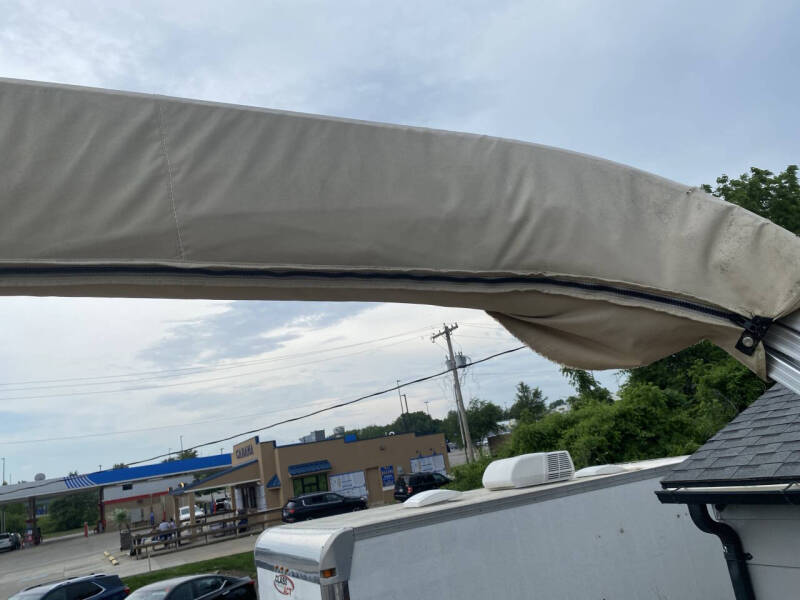 2018 Lowe Boats SS 210