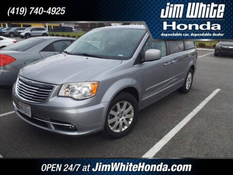 2014 Chrysler Town and Country for sale at The Credit Miracle Network Team at Jim White Honda in Maumee OH