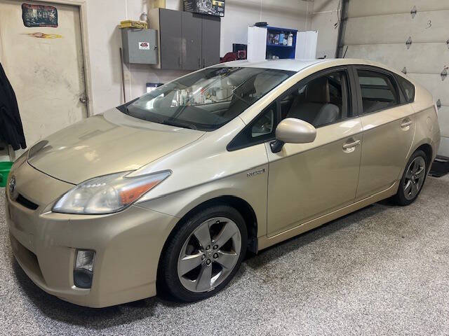 2011 Toyota Prius IV's photo