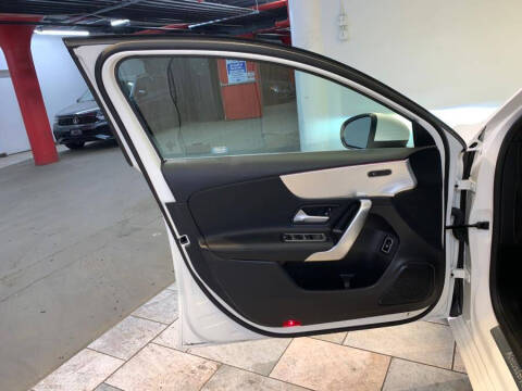 2022 Mercedes-Benz A-Class A 220 4MATIC