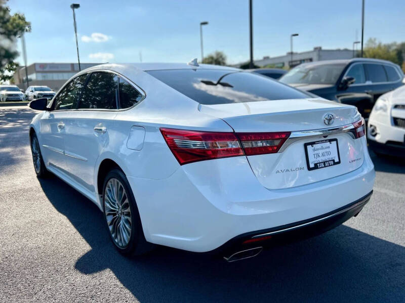 2016 Toyota Avalon