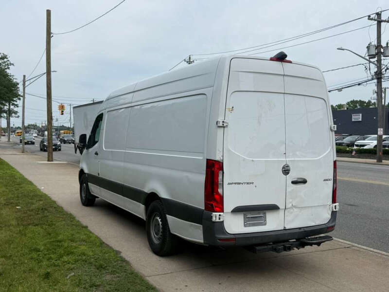 2019 Freightliner Sprinter 2500