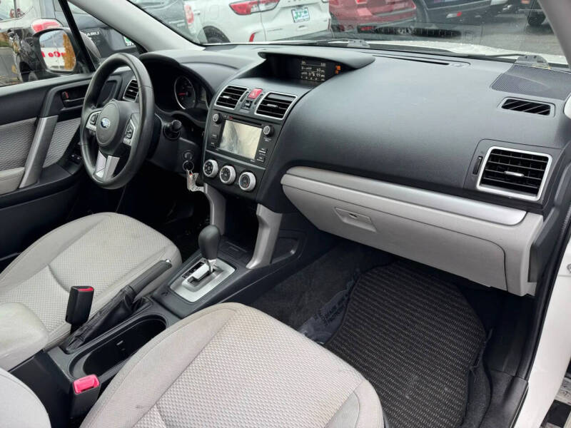 2017 Subaru Forester 2.5i