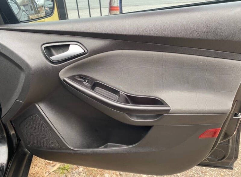 2013 Ford Focus SE