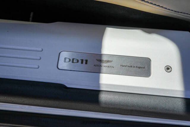 2019 Aston Martin DB11 Volante