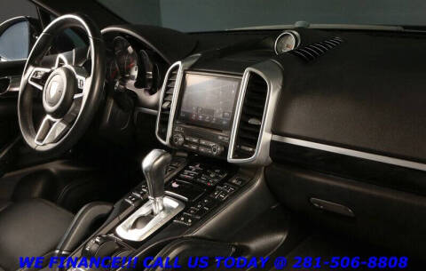 2017 Porsche Cayenne S