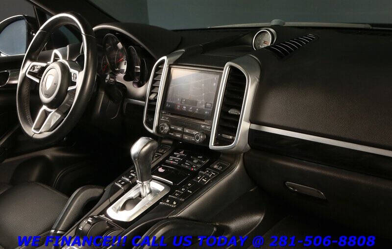 2017 Porsche Cayenne S