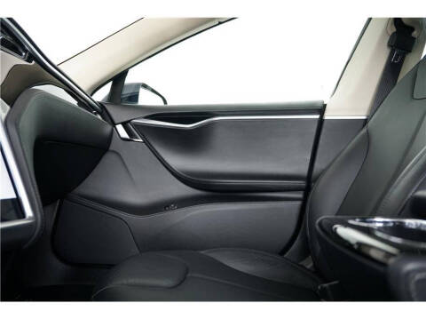 2014 Tesla Model S P85