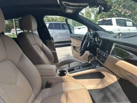 2020 Porsche Macan
