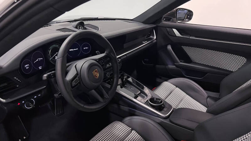 2024 Porsche 911 Turbo S