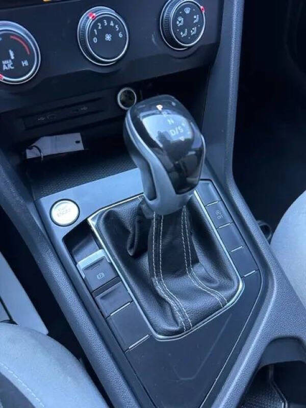 2022 Volkswagen Taos S