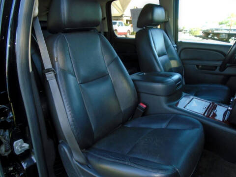 2014 Chevrolet Suburban LTZ