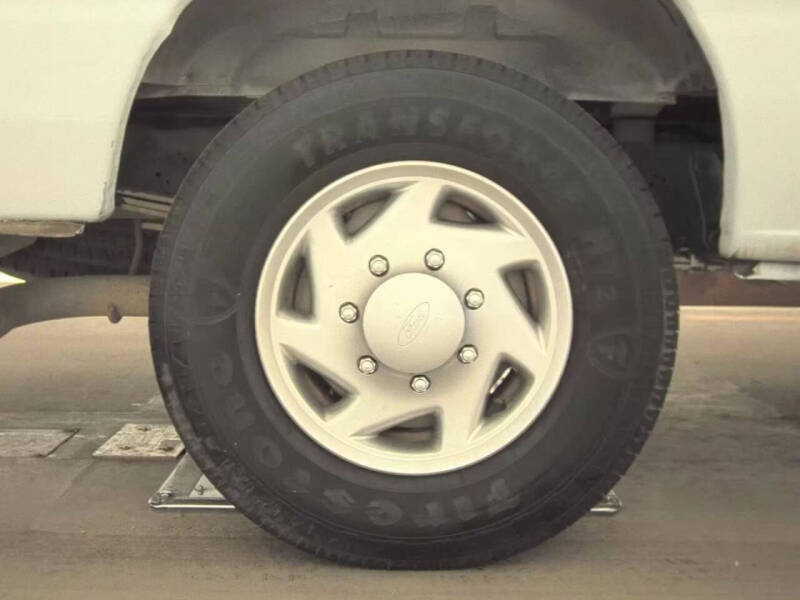 2014 Ford E-Series E-350 SD