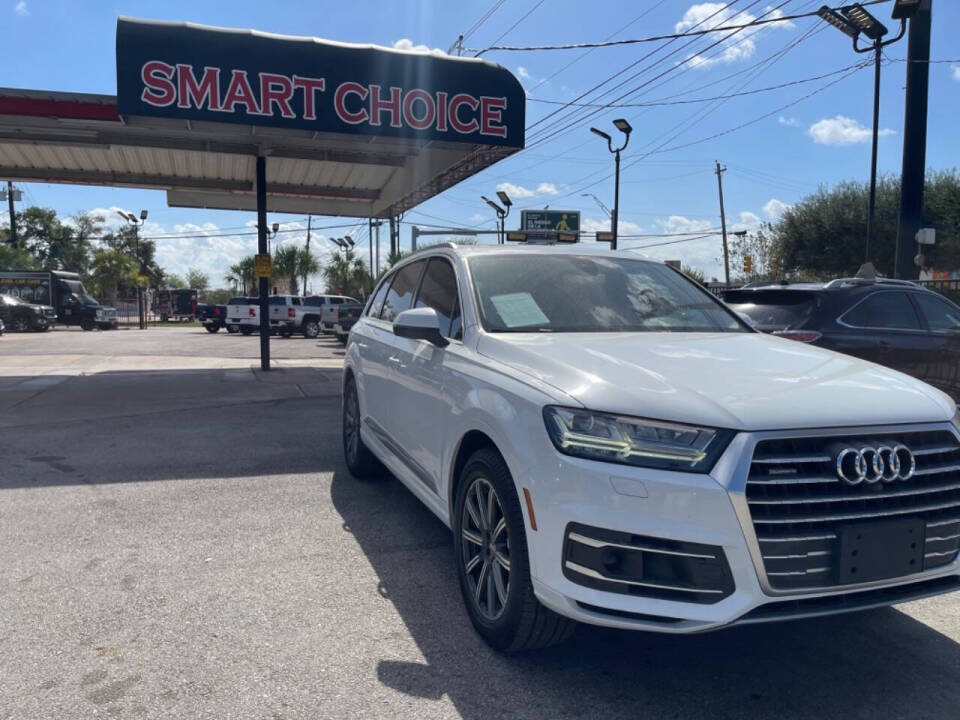 2017 Audi Q7 for sale at SMART CHOICE AUTO in Pasadena, TX