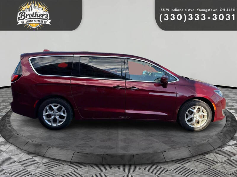 2018 Chrysler Pacifica Touring Plus