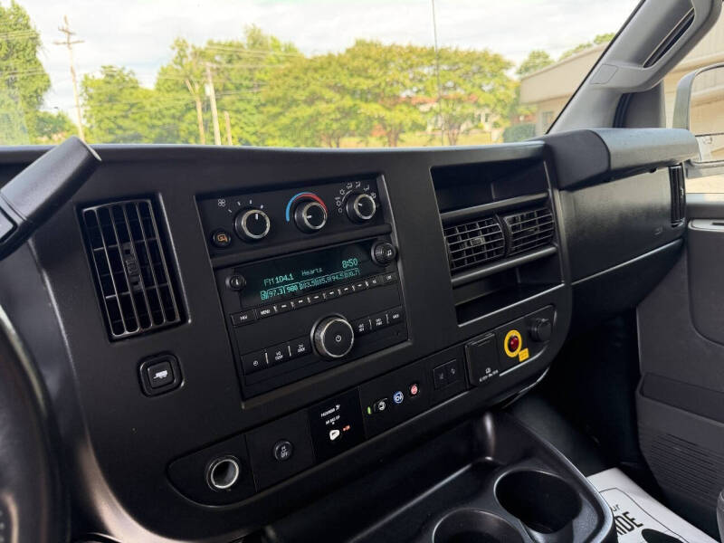 2020 Chevrolet Express 2500