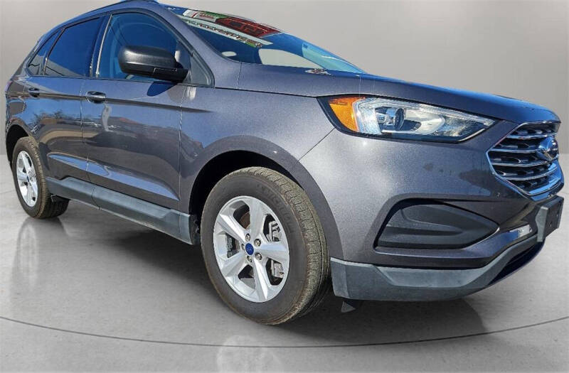 2022 Ford Edge SE