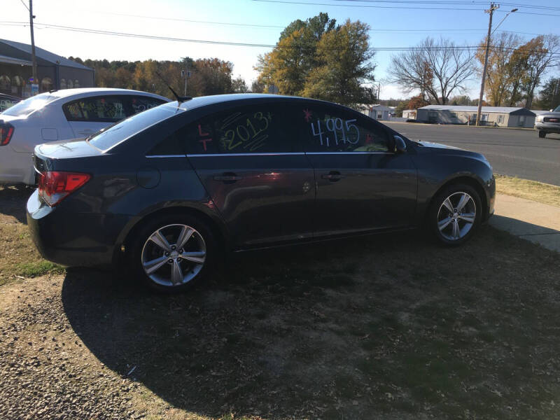 2013 Chevrolet Cruze 2LT photo 4