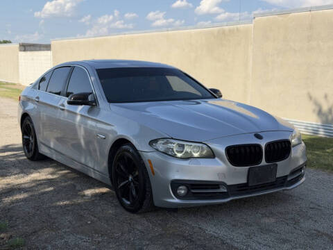 2016 BMW 5 Series 528i