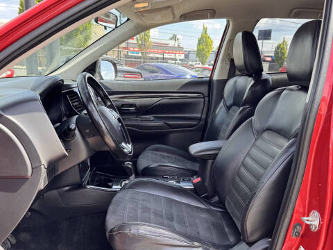 2019 Mitsubishi Outlander SEL