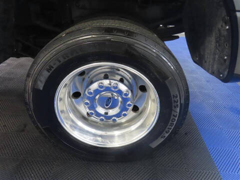 2017 Ford F-450 Super Duty Platinum