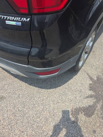 2019 Ford Escape Titanium