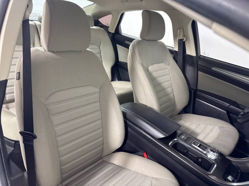 2018 Ford Fusion Hybrid S