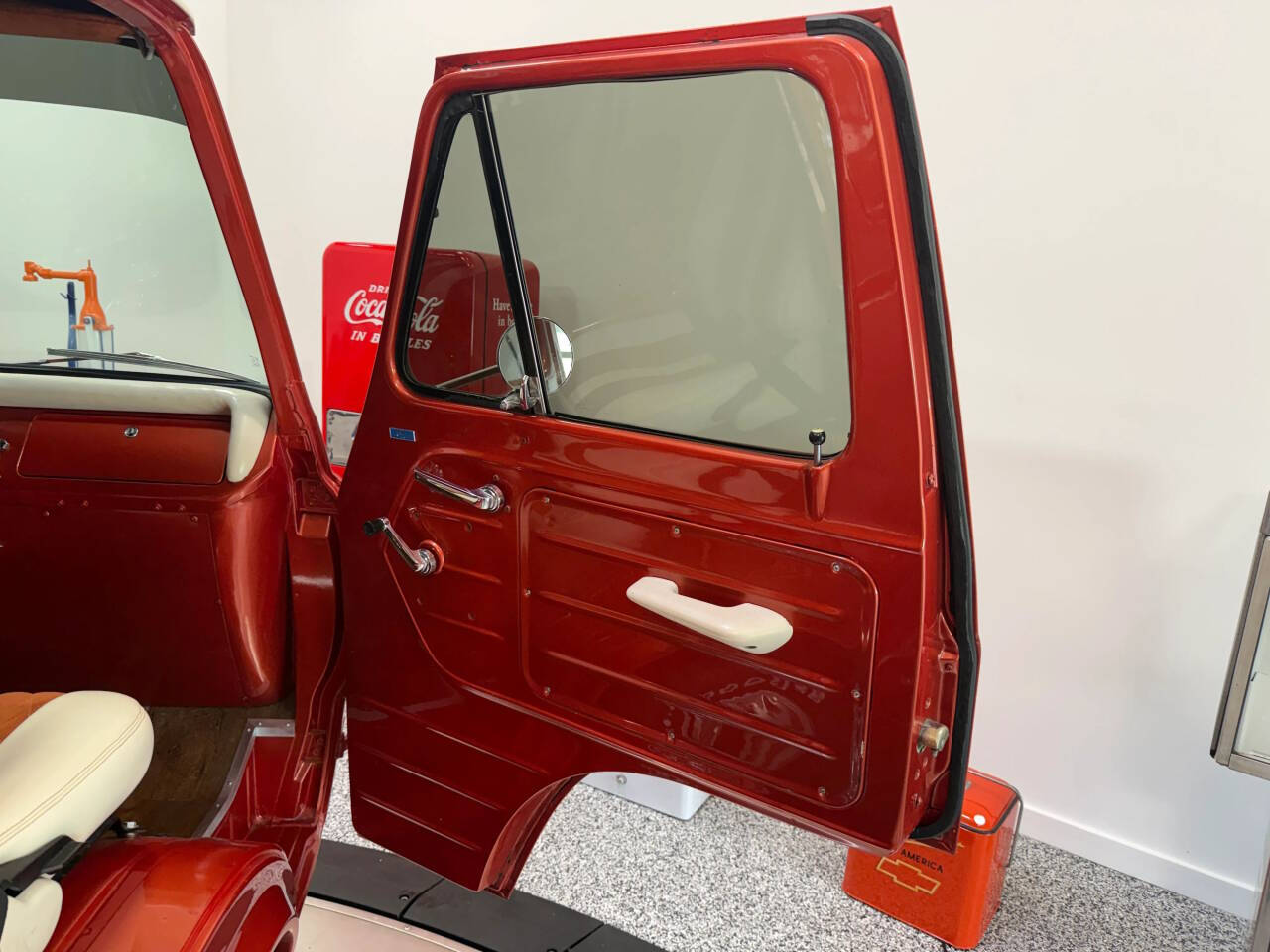 1966 Ford Econoline Supervan 22
