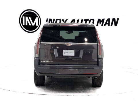 2016 Cadillac Escalade Luxury Collection