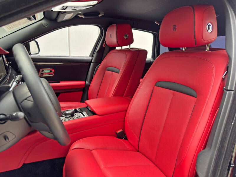 2024 Rolls-Royce Black Badge Ghost