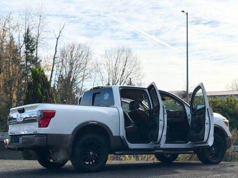 2018 Nissan Titan Platinum Reserve