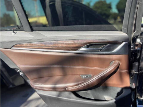 2020 BMW 5 Series 530i