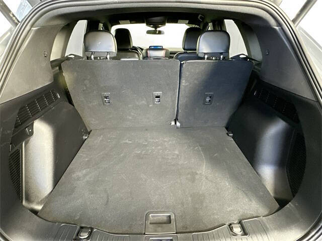 2023 Ford Escape Hybrid ST-Line Select