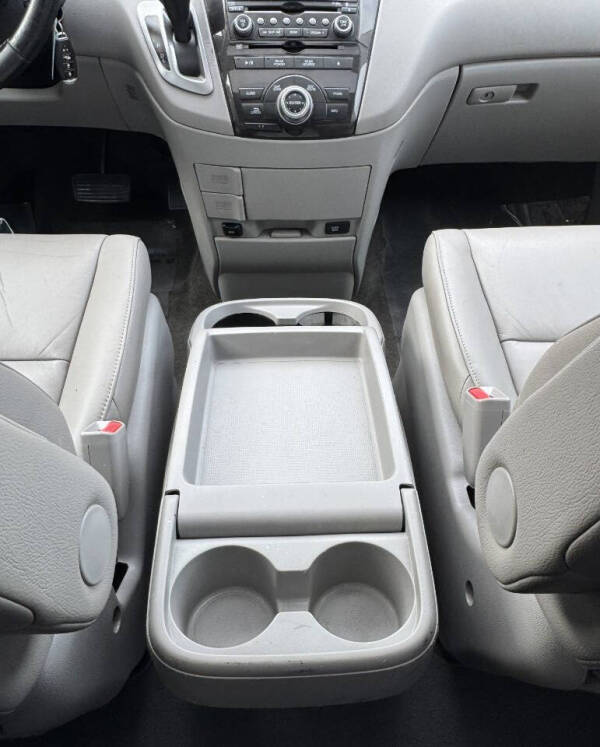 2013 Honda Odyssey Touring Elite