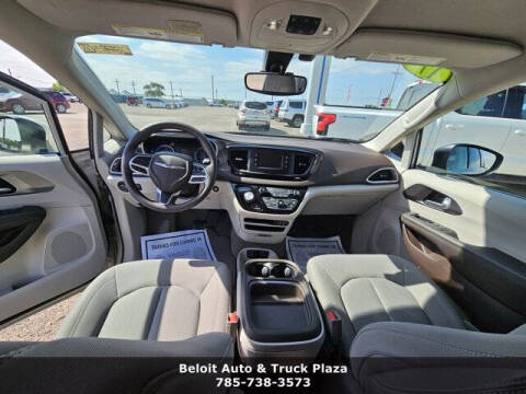 2017 Chrysler Pacifica Touring Plus