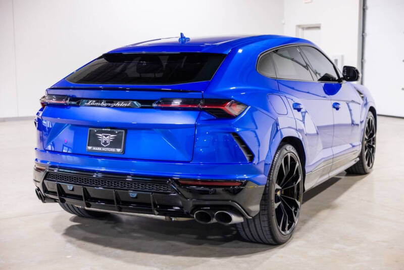2022 Lamborghini Urus