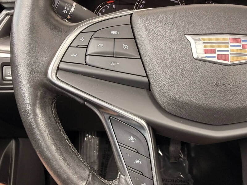 2018 Cadillac XT5 Premium Luxury