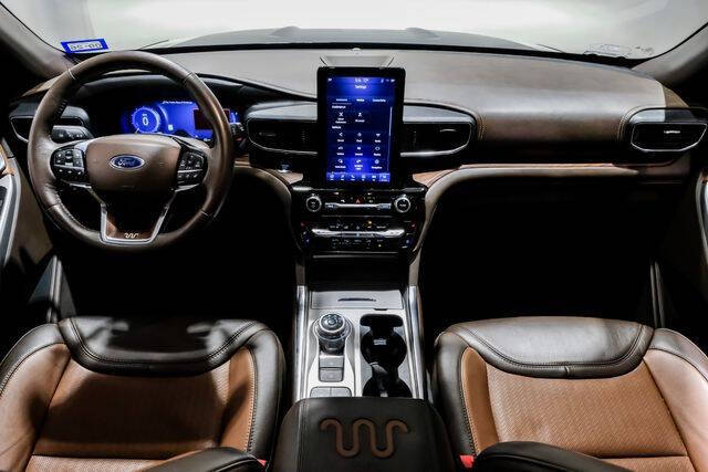 2022 Ford Explorer King Ranch