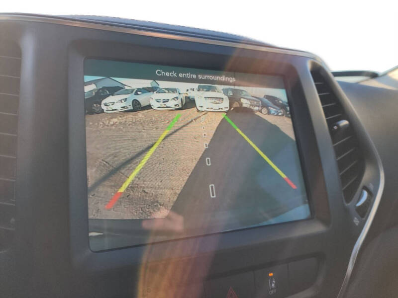 2022 Jeep Cherokee Trailhawk