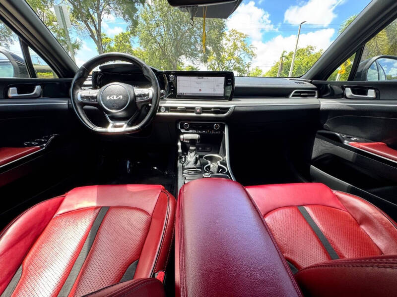 2023 Kia K5 GT-Line