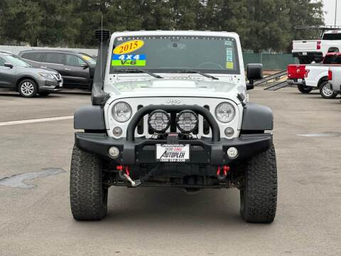 2015 Jeep Wrangler Unlimited for sale at Carros Usados Fresno in Clovis CA