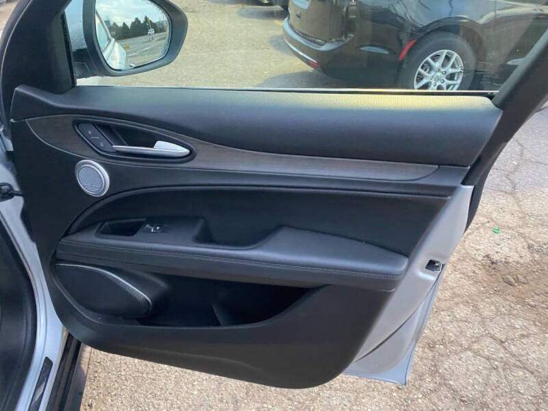 2018 Alfa Romeo Stelvio Ti