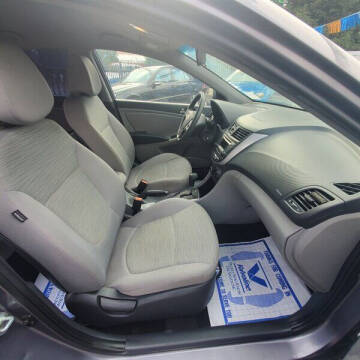 2015 Hyundai Accent GLS