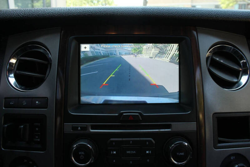 2017 Ford Expedition EL Platinum