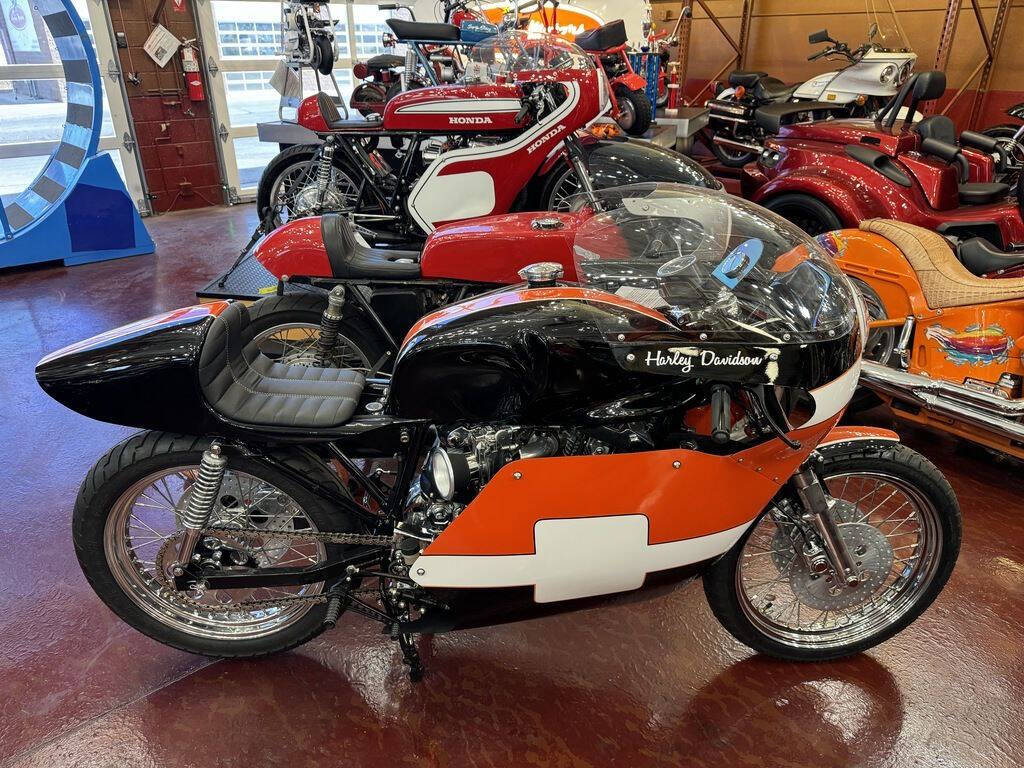 1981 Harley-Davidson® XRTT Ironhead Road Racer Tribu 14